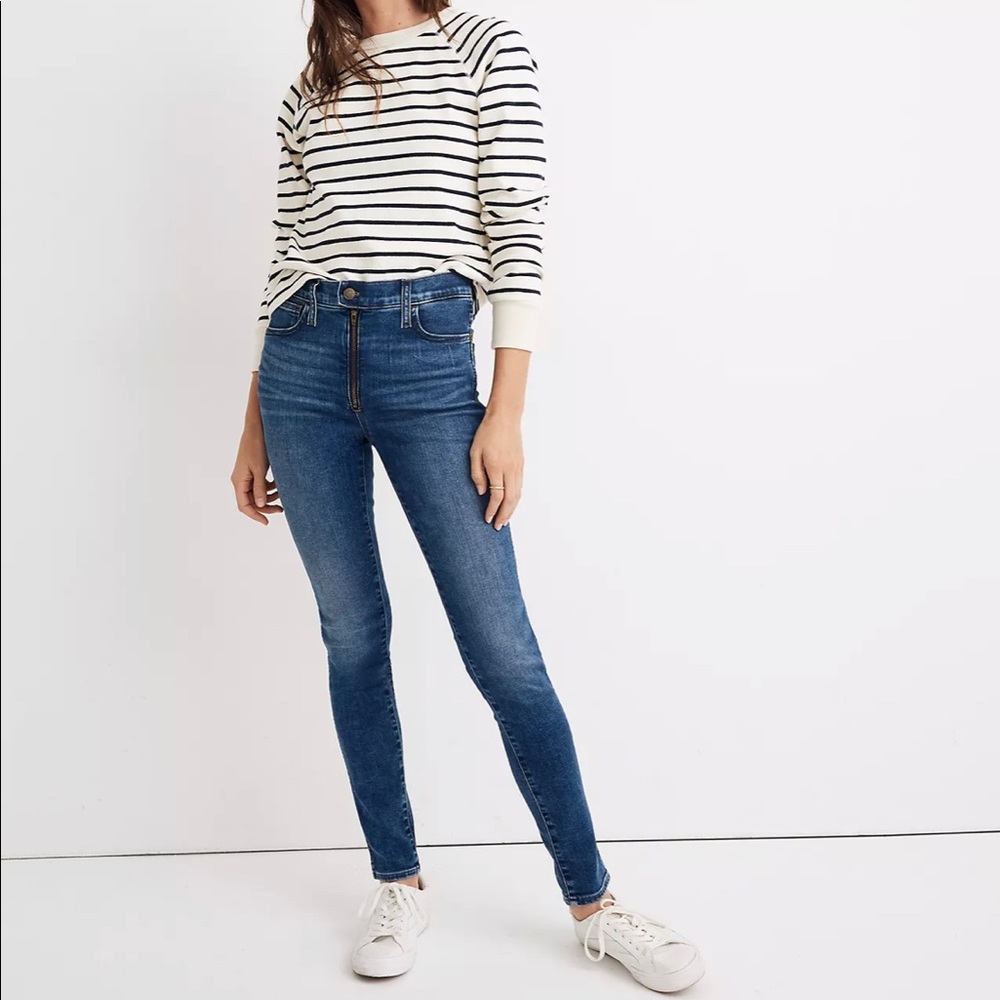 Madewell Roadtripper Jeans in Ridgefield Wash